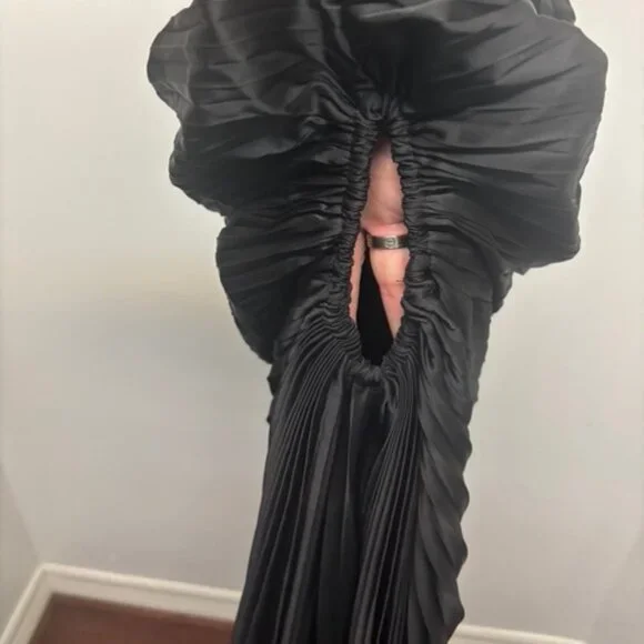 NWOT - Silk Keyhole Asymmetrical Gown - Picture 6 of 6